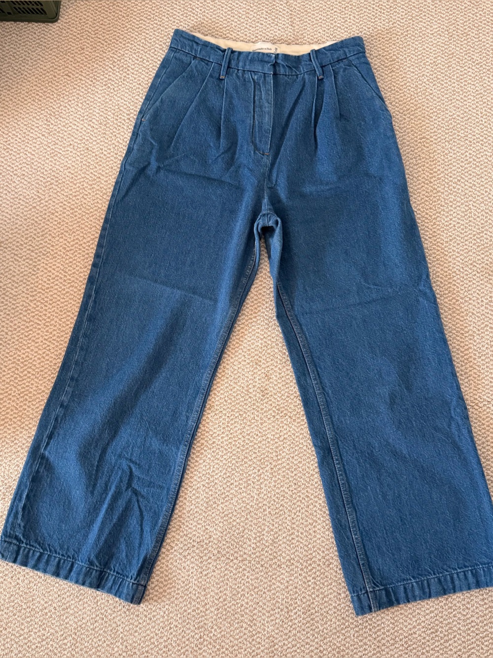 Abercrombie & Fitch Sloane Wide Leg Jeans